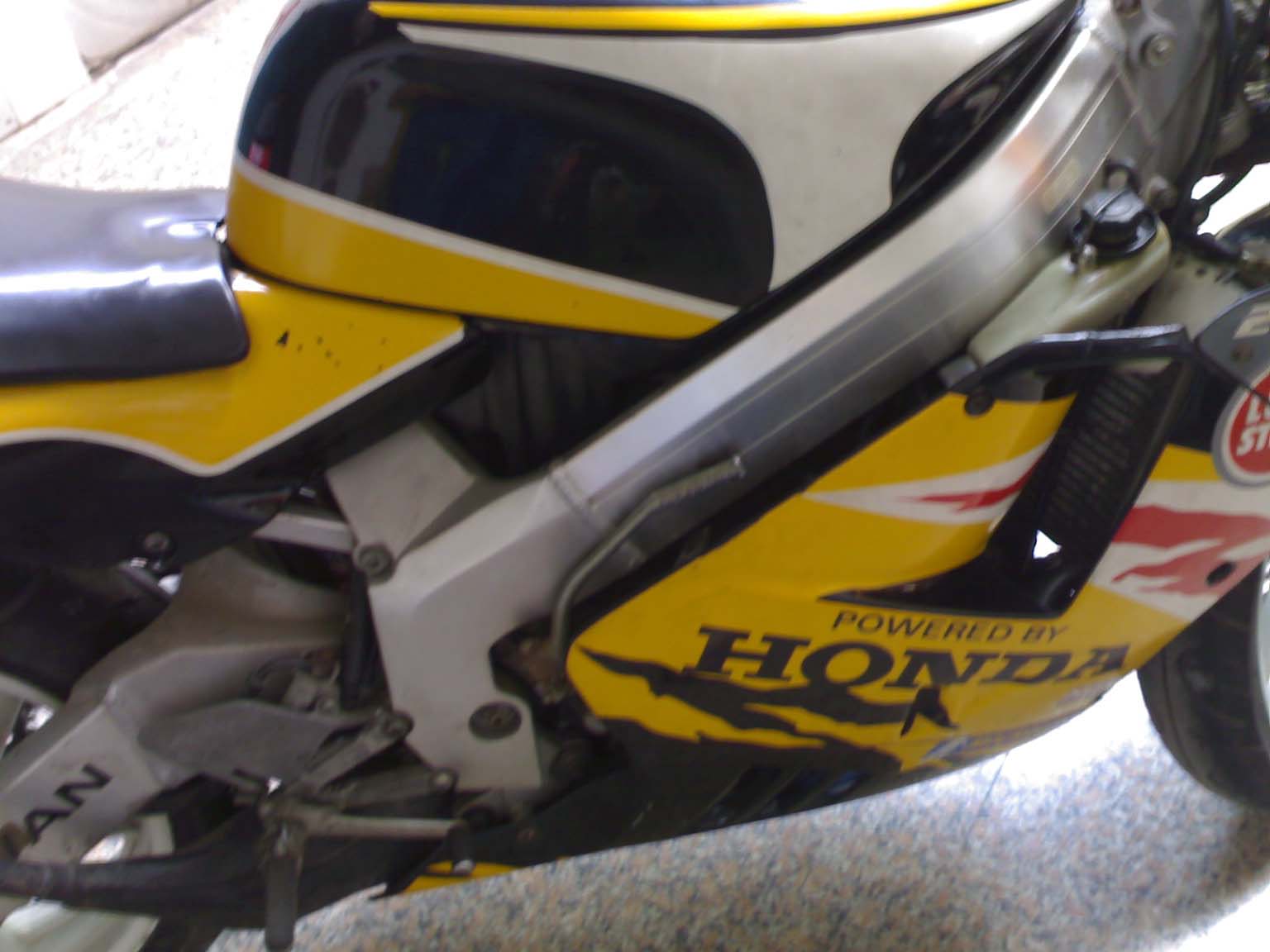 佛山顺德龙江8500出本田250CC