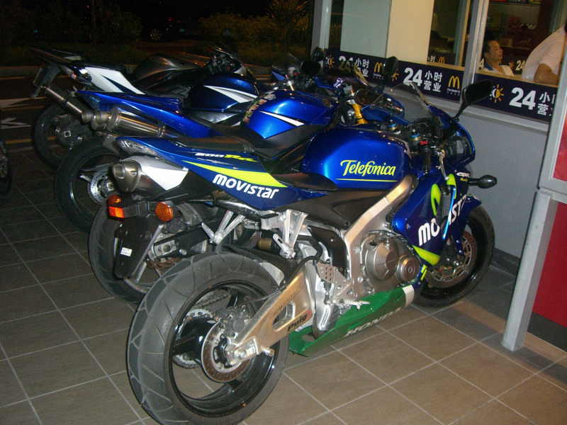 冷雪的CBR600RR