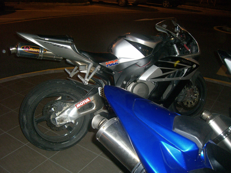 冷雪的CBR600RR