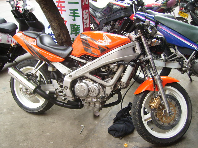 广东阳江极速车坊出售VT250价钱4500~可小刀