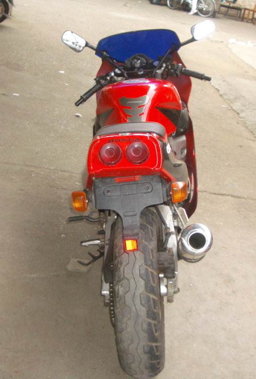 代友发帖！广西柳州出一架本田CBR250RR MC22期