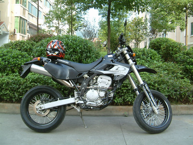 新欢  KLX-250滑胎车