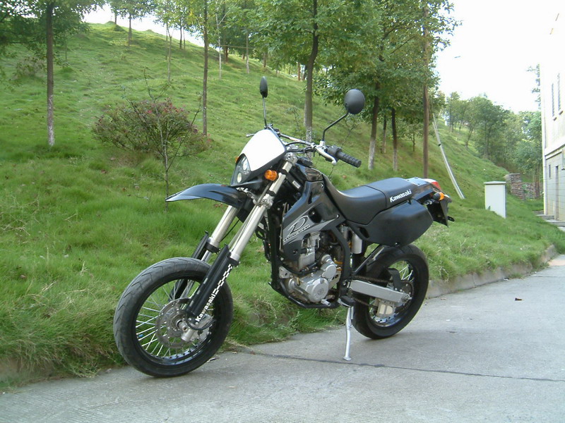 新欢  KLX-250滑胎车