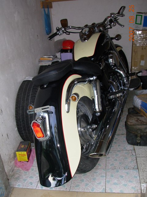 中山試賣本田SHADOW750