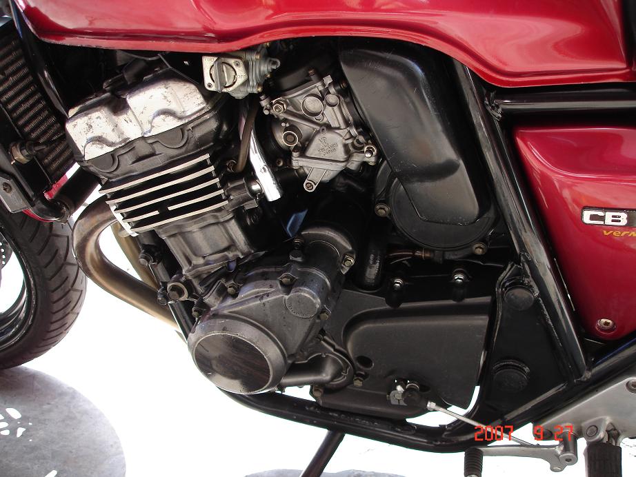 广东恩平出售94CB400 (9700元) 和T仔提速(150)T仔化油器(110)