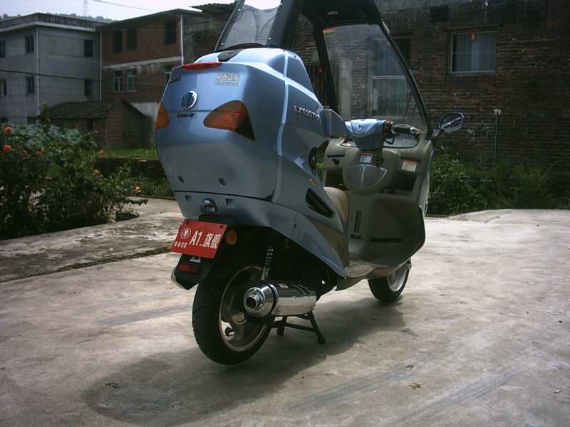 卖两部踏板车(价格降了)