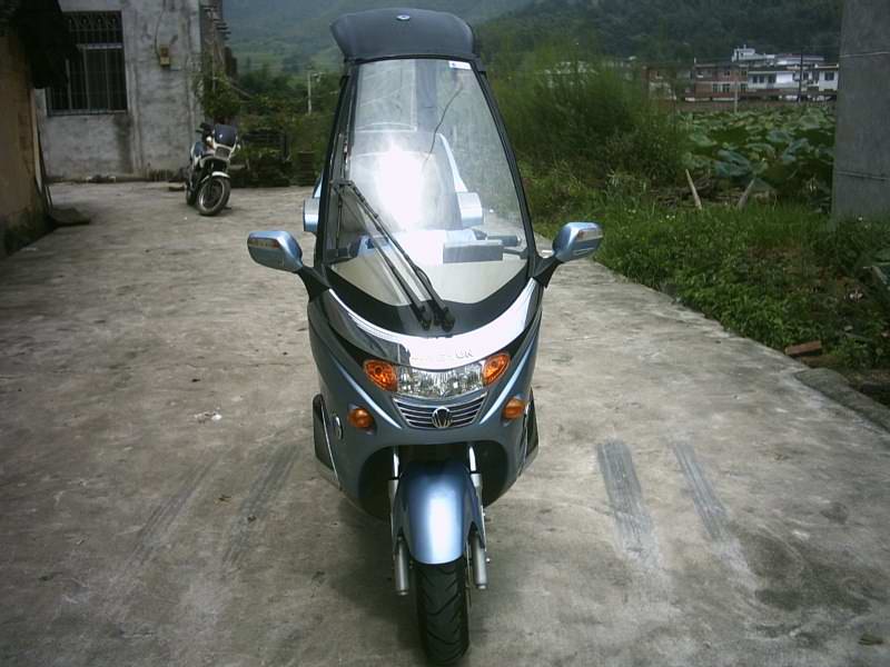 卖两部踏板车(价格降了)