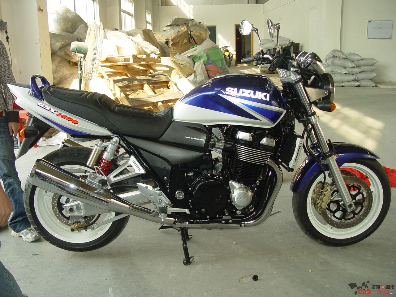 中山38000卖铃木大摩神GSX1400