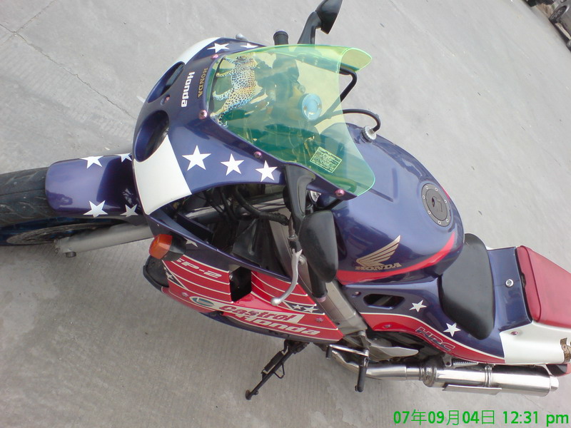 惠州地区出售97年本田VFR400CC..30期!