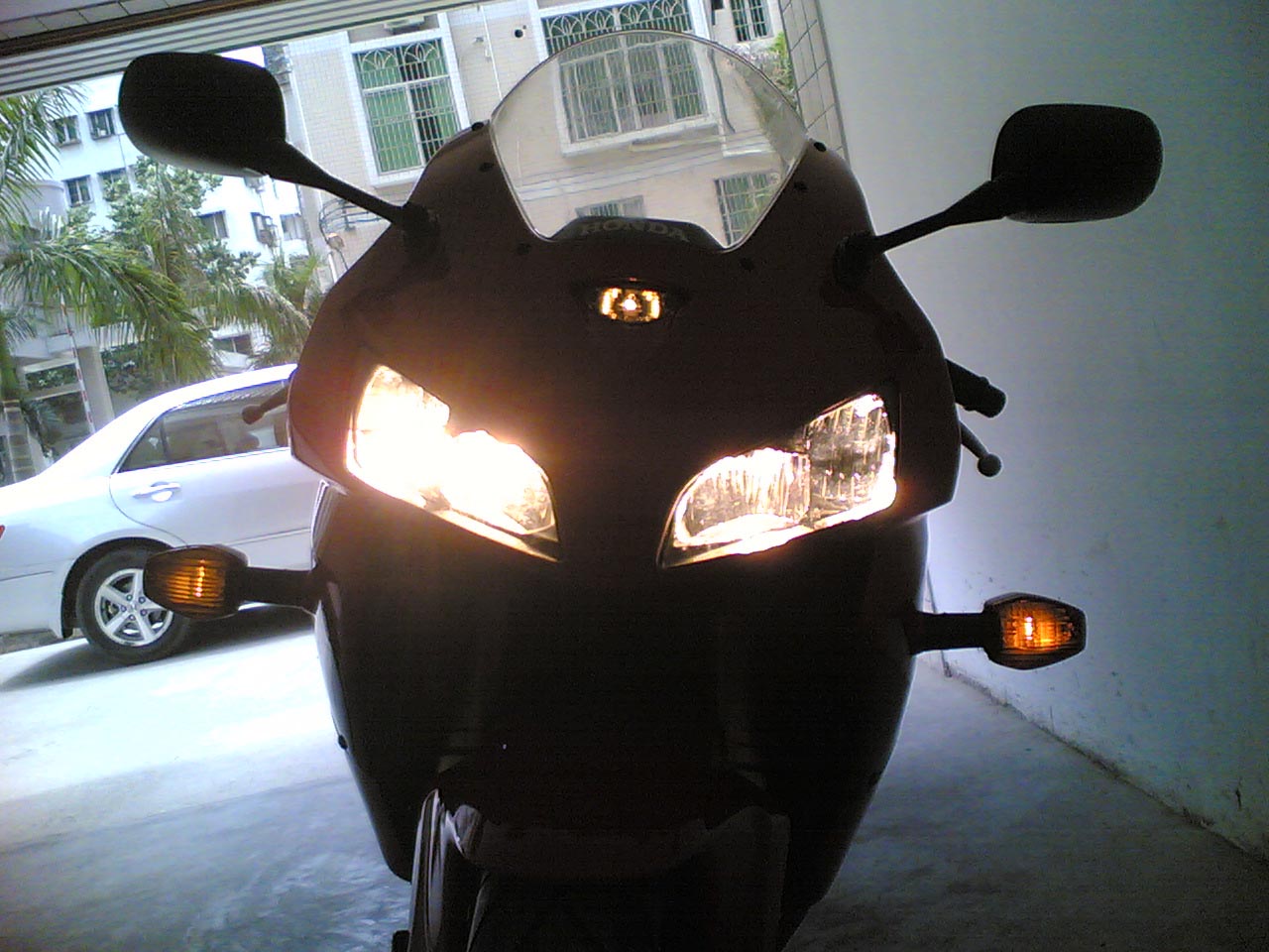 代友买06年CBR600价格5万7千