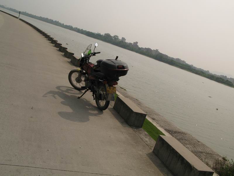 [原创]骑驴觅诗不如策马乘风