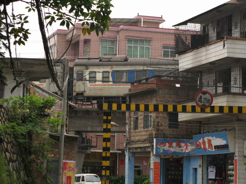 [原创]骑驴觅诗不如策马乘风