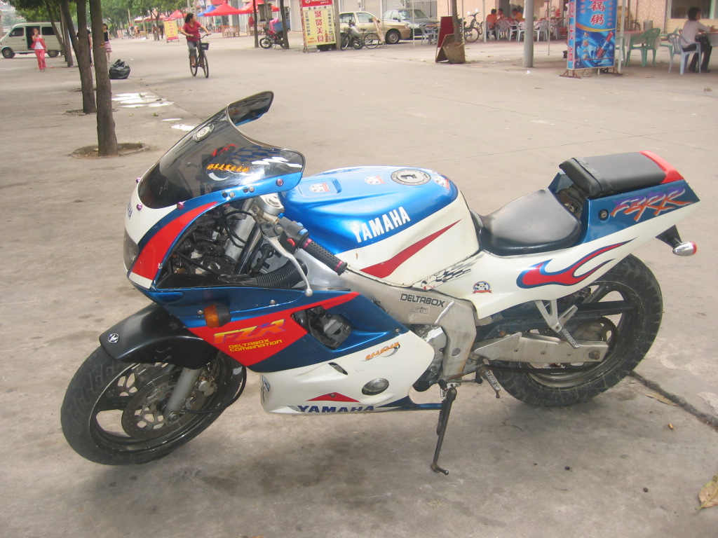 代友出售FZR250一台￥3500可小刀车在南海