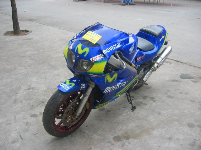 佛山出售VFR30期￥8000可小刀