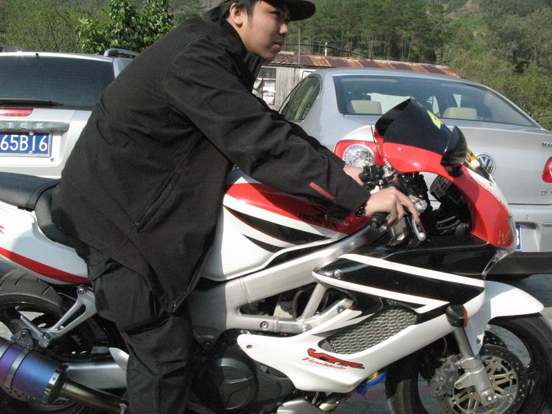 5Xl6QZp5.jpg
