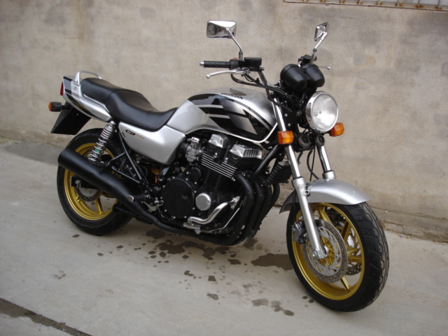 求一部CB750.