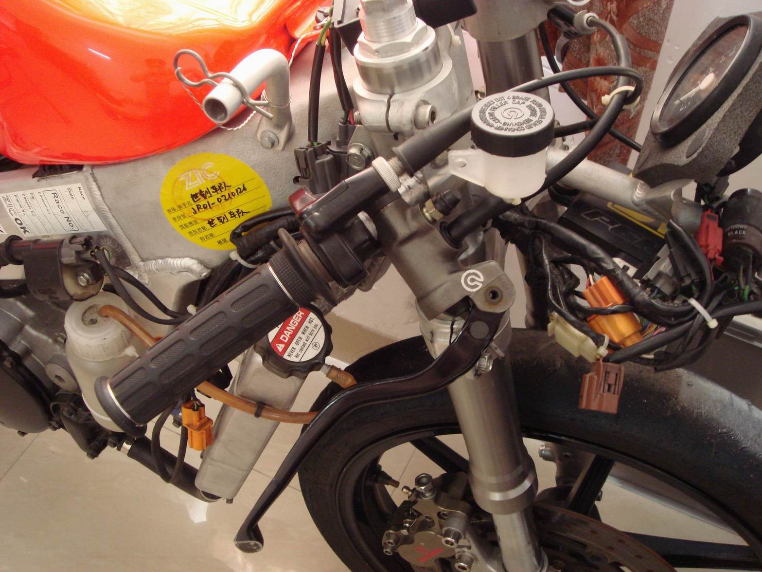 [原创]广东广州1000元出售全新Brembo,鲍鱼