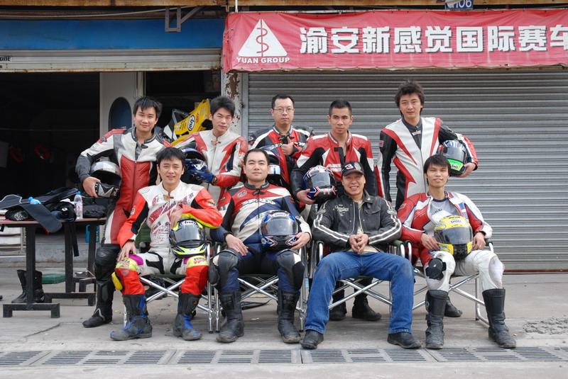 P4WhSLJP.jpg