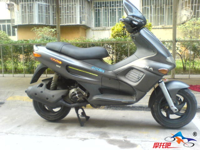 深圳出售02四冲原板原漆GILERA-VXR 180价钱8500