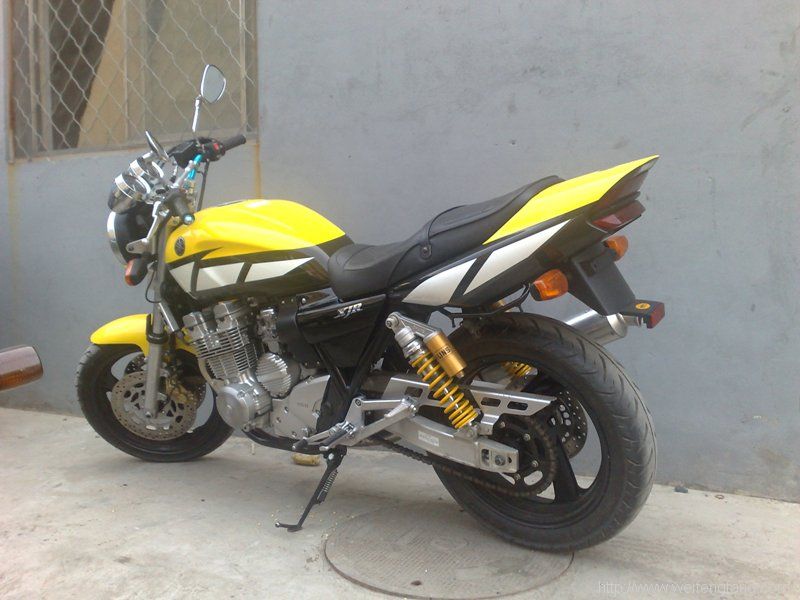 求购本田CB400VTEC1代或雅马哈00的XJR400 （有的进来聊聊）