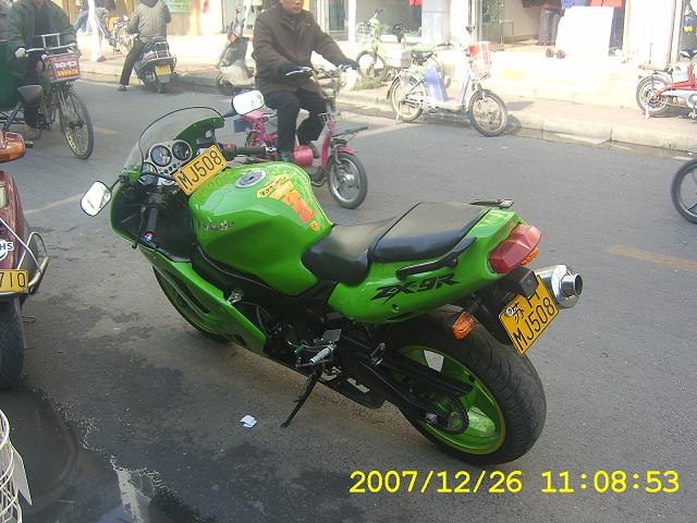 [川崎KAWASAKI] ZX-9