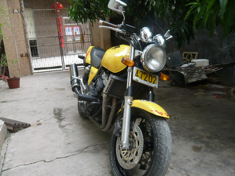 [求助]96CB400被盗