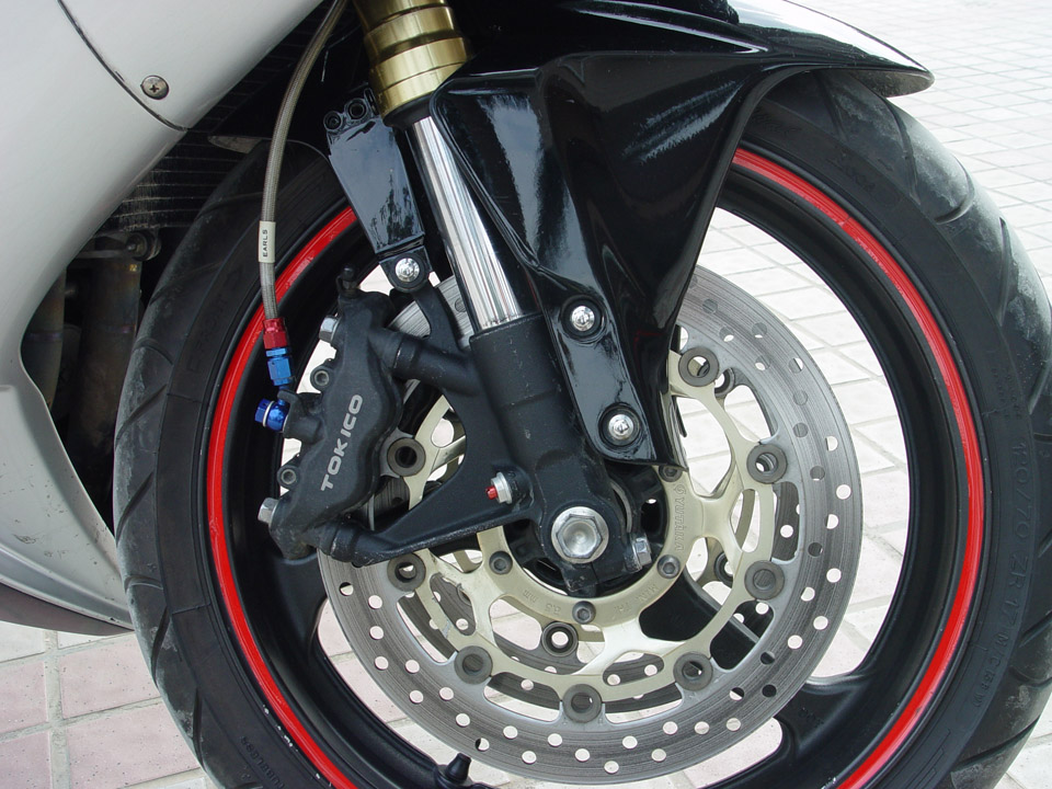 广东揭阳5万出售本田05 欧版CBR600F5，