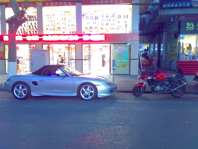 湖北38000售意大利 CAGIVA1000cc 猛禽