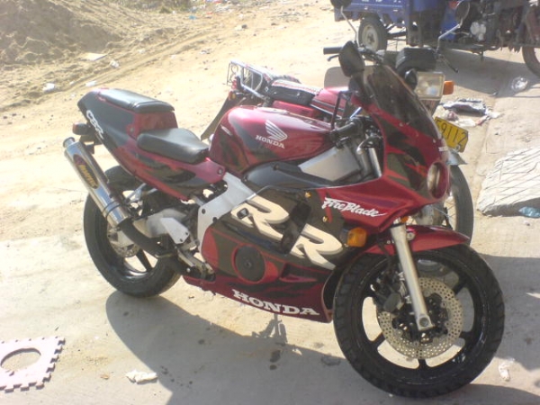 [求助]急需要一台 CBR22