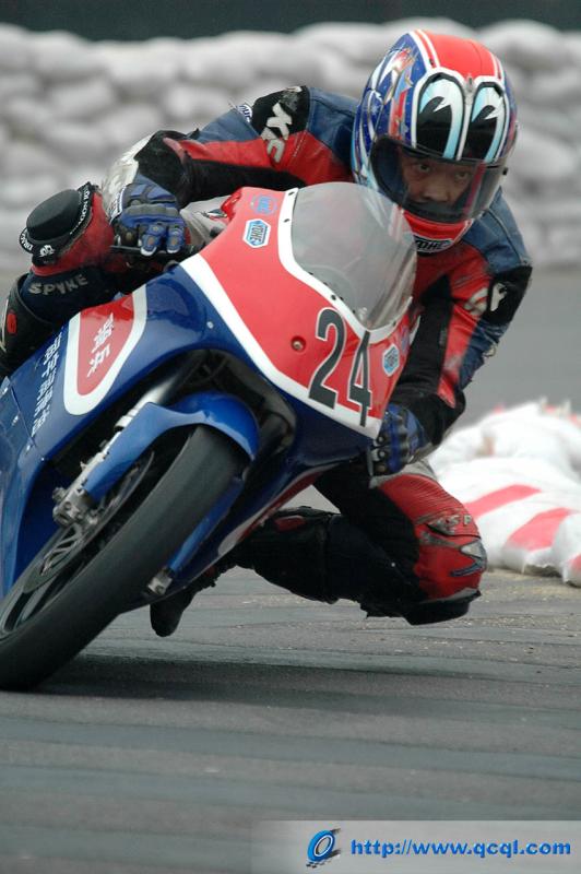 西安4W卖02HONDA－RS125专业公路赛车一辆