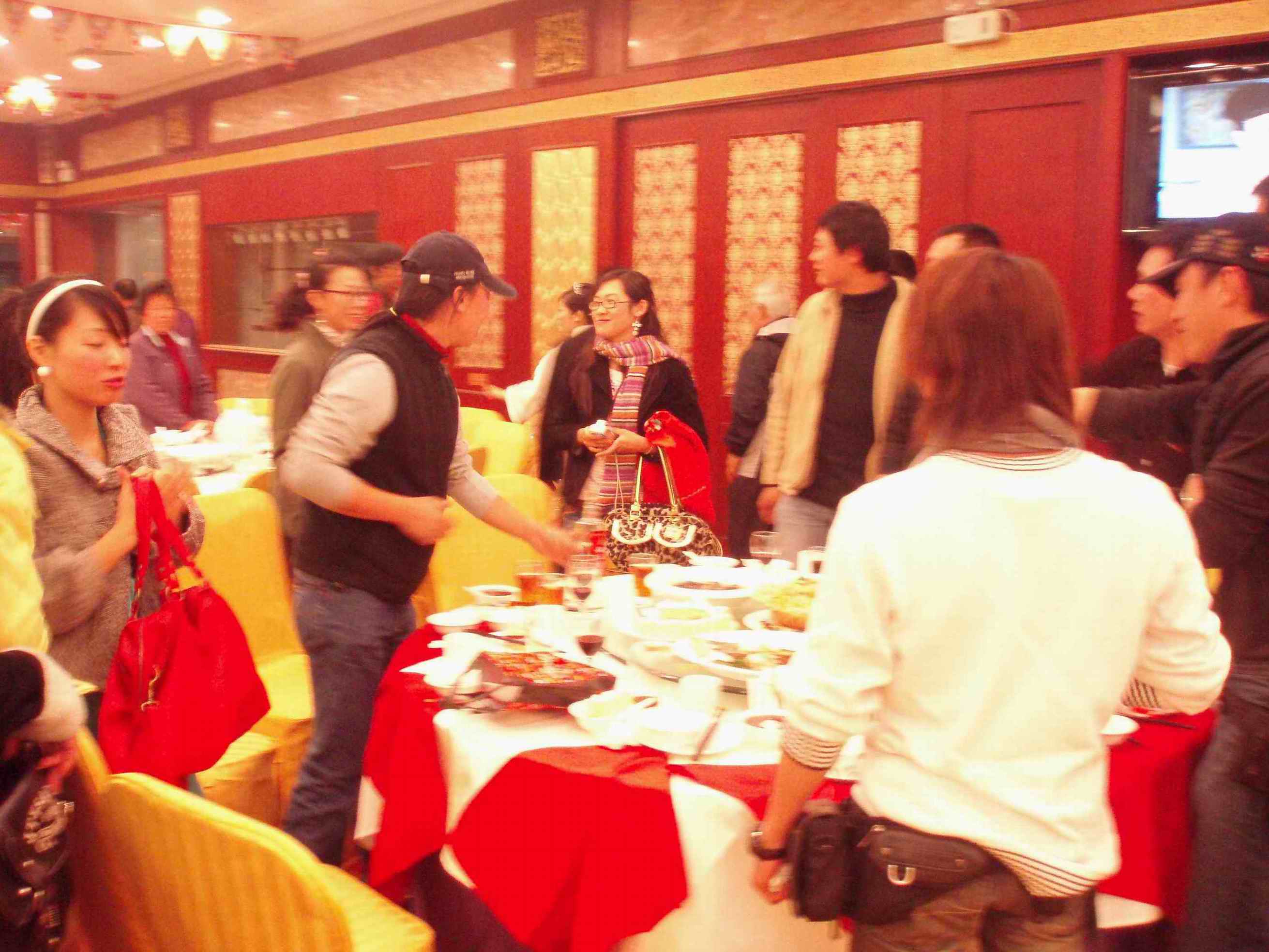恭喜M2会员JAMES新婚。。
