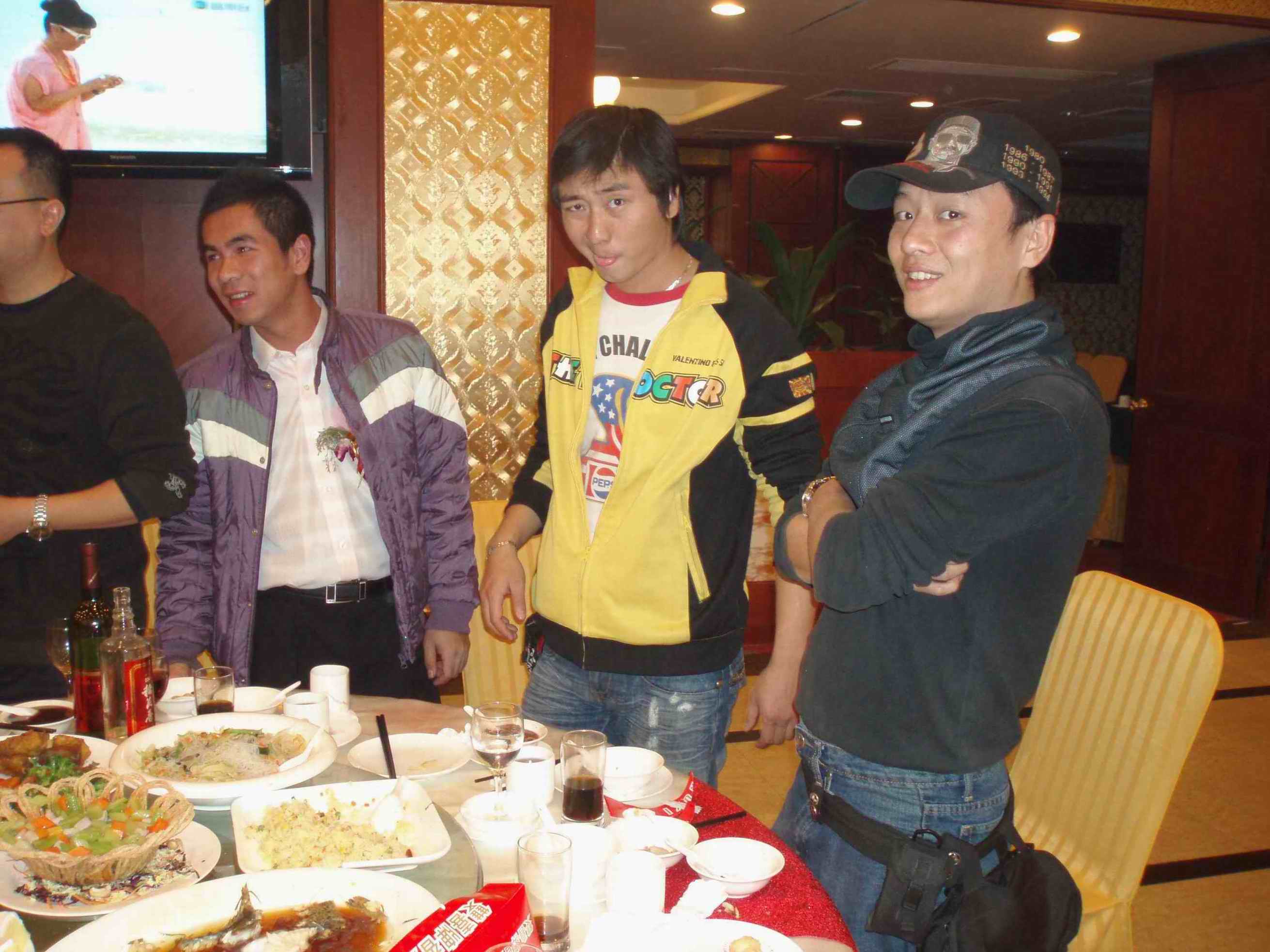 恭喜M2会员JAMES新婚。。