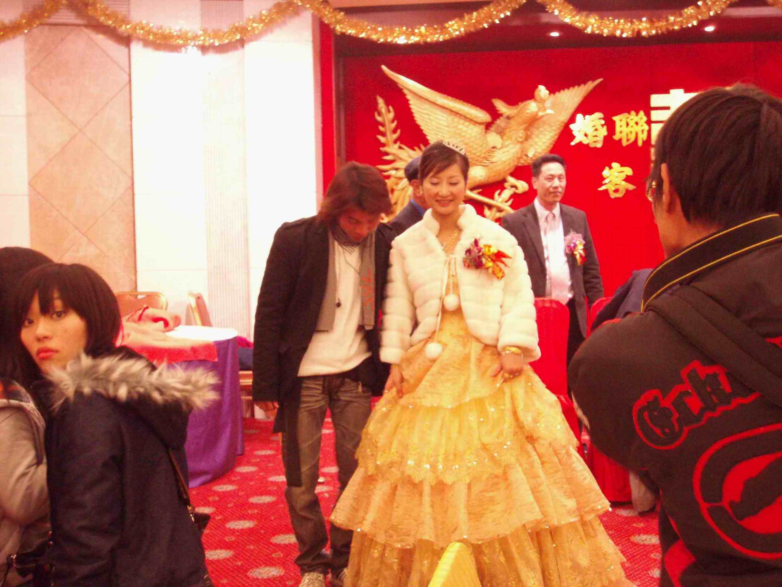 恭喜M2会员JAMES新婚。。