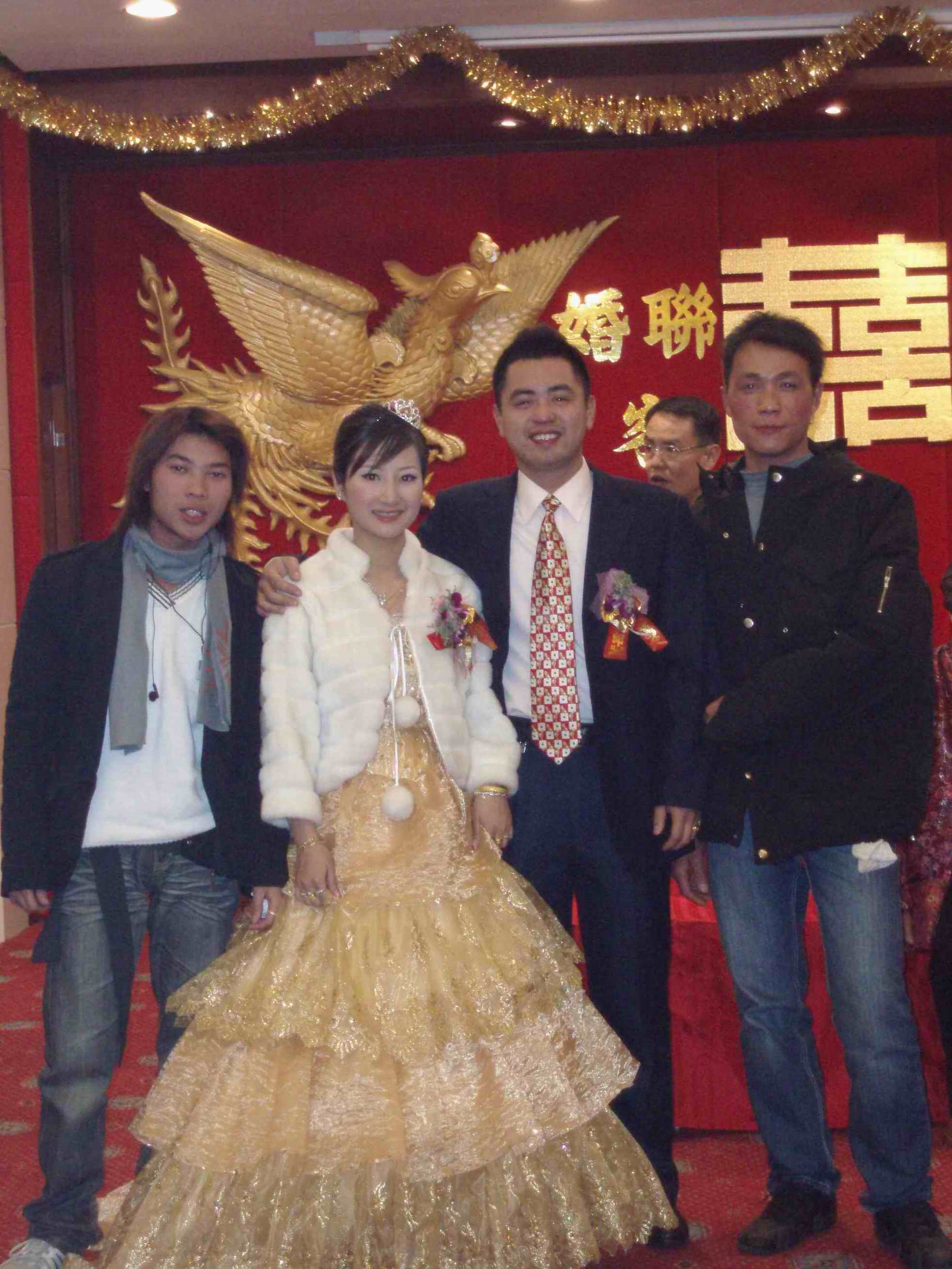 恭喜M2会员JAMES新婚。。