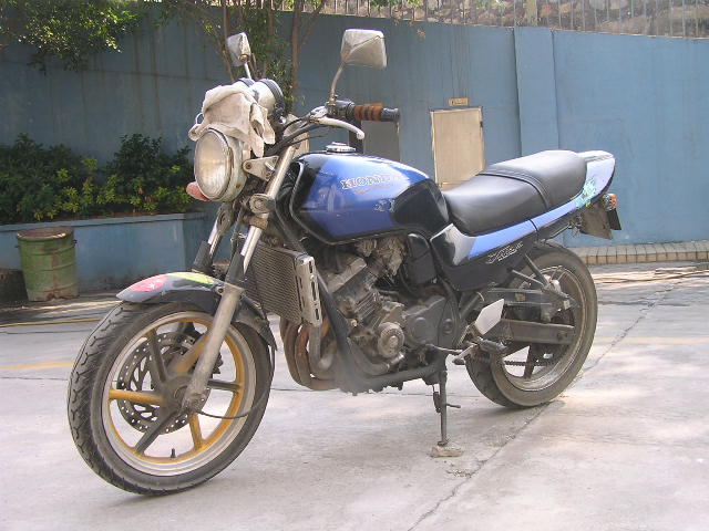 鹤山7000元卖CB250