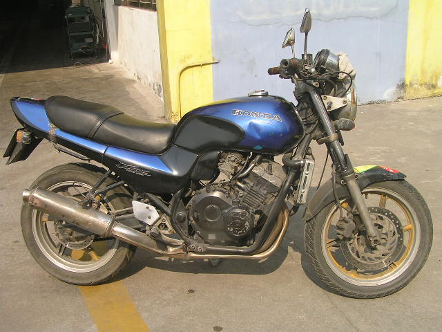 鹤山7000元卖CB250