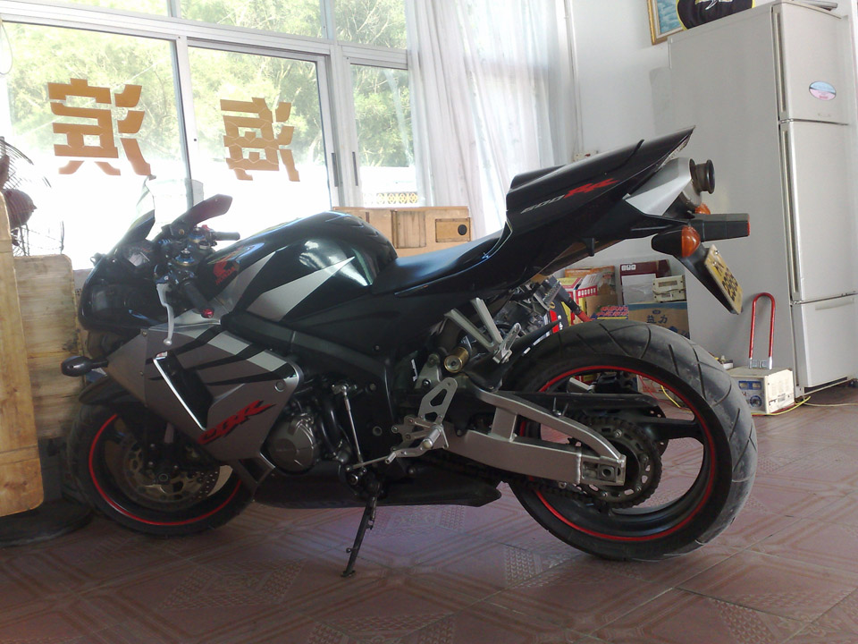 广东揭阳炮台5万1千元出售本田05 CBR600F5