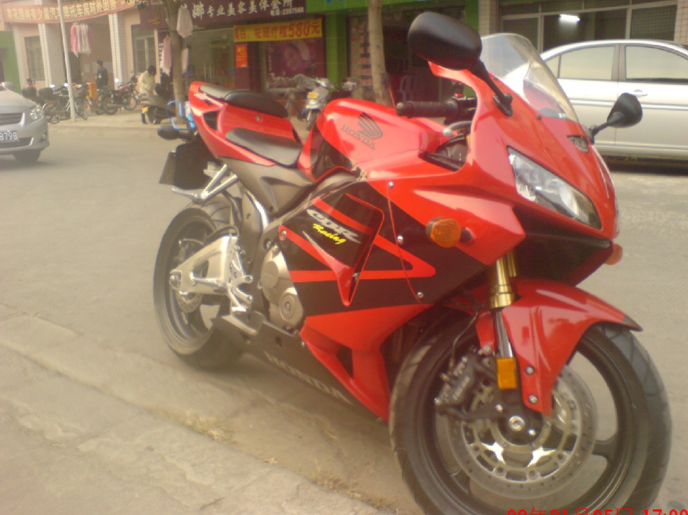 广东茂名52000售06年CBR600RR F5