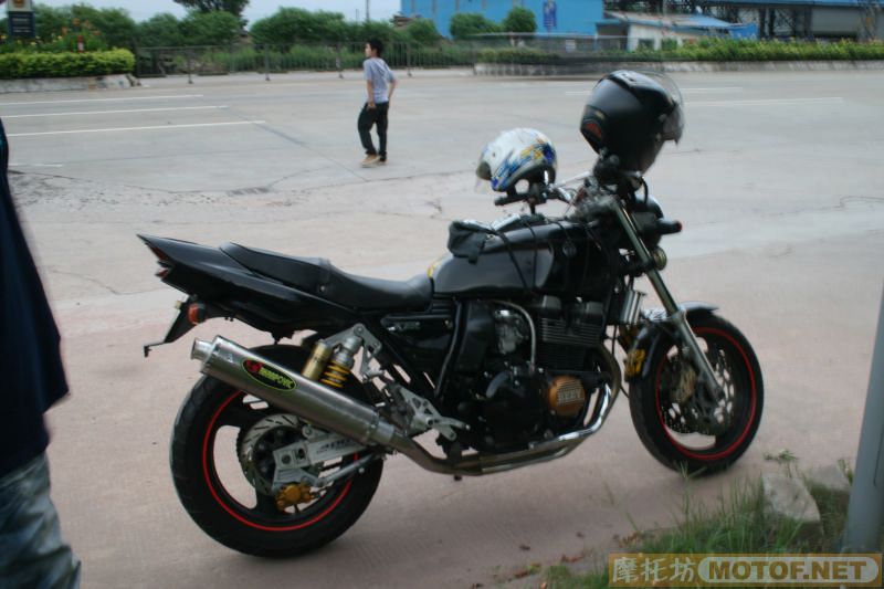 （代友出售）番禺市桥出售９７ＸＪＲ４００街车13000元
