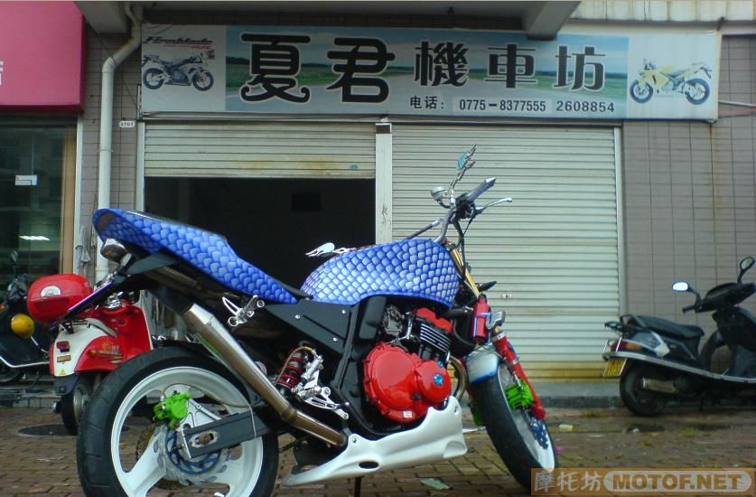 广西玉林出售08年全国首台狂改本田CB400价格12800..和铃木GXSR-400价格3500..