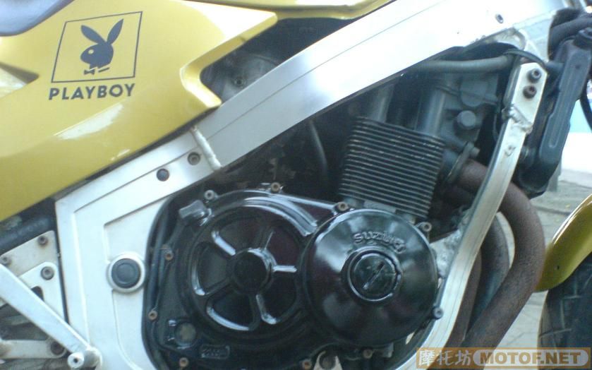 广西玉林出售08年全国首台狂改本田CB400价格12800..和铃木GXSR-400价格3500..