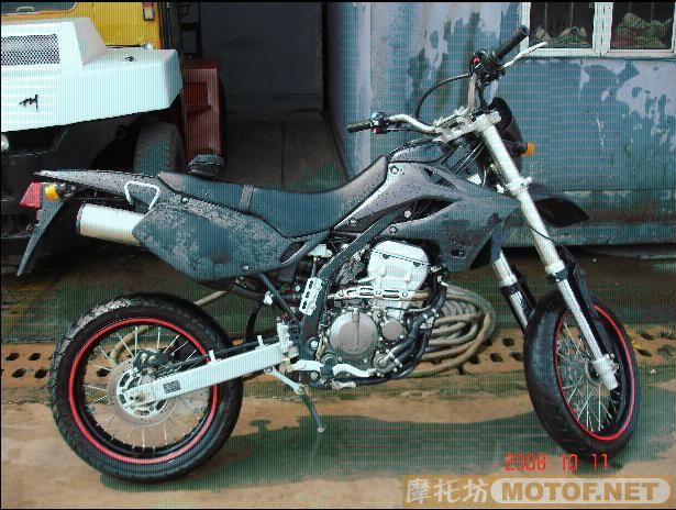 [原创]广东湛江19000重新出售05款的川崎ＫＬＸ２５０滑胎｛图片更新｝