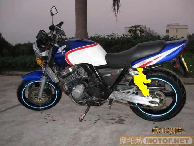 肇庆11000跳楼价出售精神95CB400！急换车！