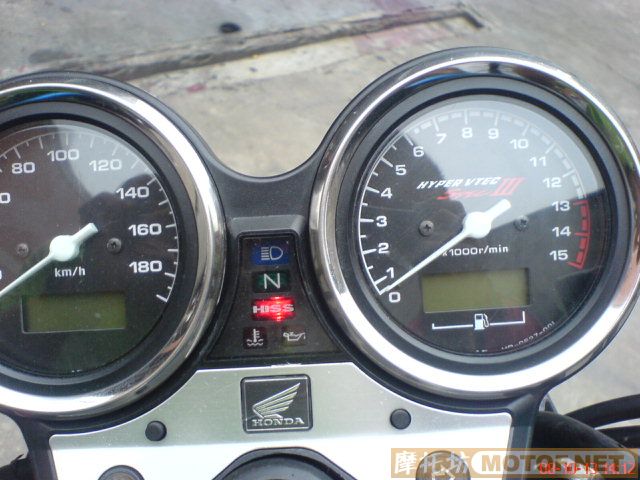 新圹代友卖台05VTEC3