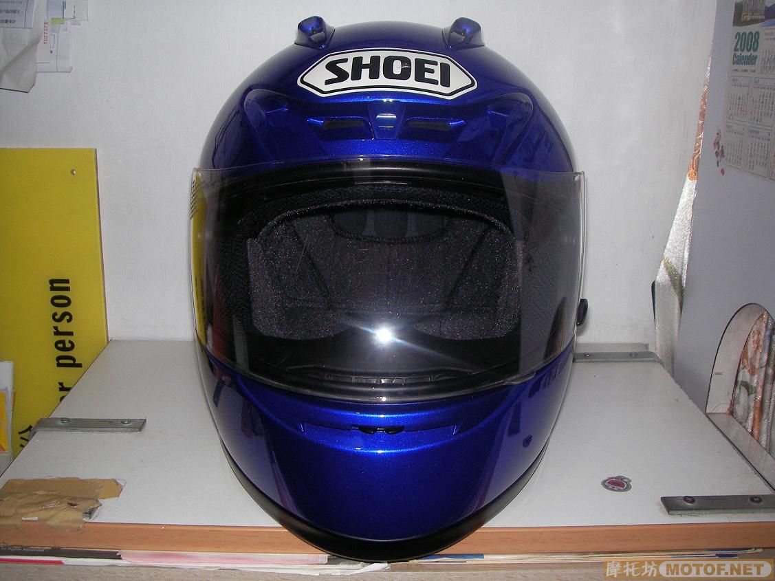 代友清理家中多余的顶级名牌ARAI.SHOEI头盔1300-2000不等