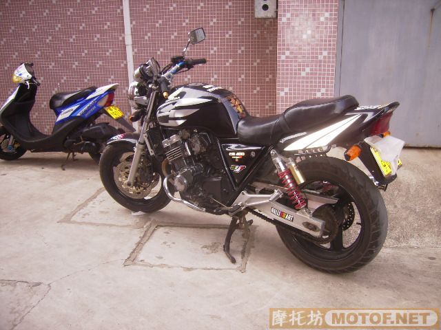 广东阳江市出售94CB400有牌有证~以賣