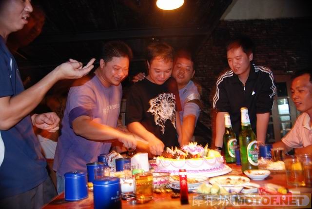 [分享]罗浮山（任摩行二轮部落）队长阿毅生日暨YAMAHA TTR归来庆祝PARTY,未能请到车友请谅，感谢