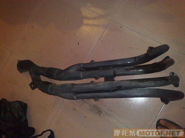 佛山禅城卖VTEC3用原装全段排气一条.和奥林斯前叉