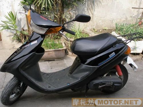 广东化州出售原装YAMAHA JOG一台，700元