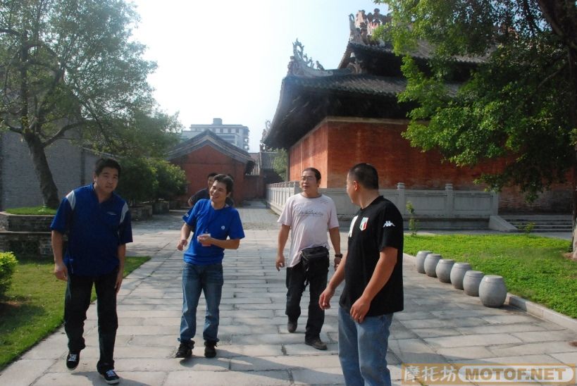 顺德7雄参加两广年会归来